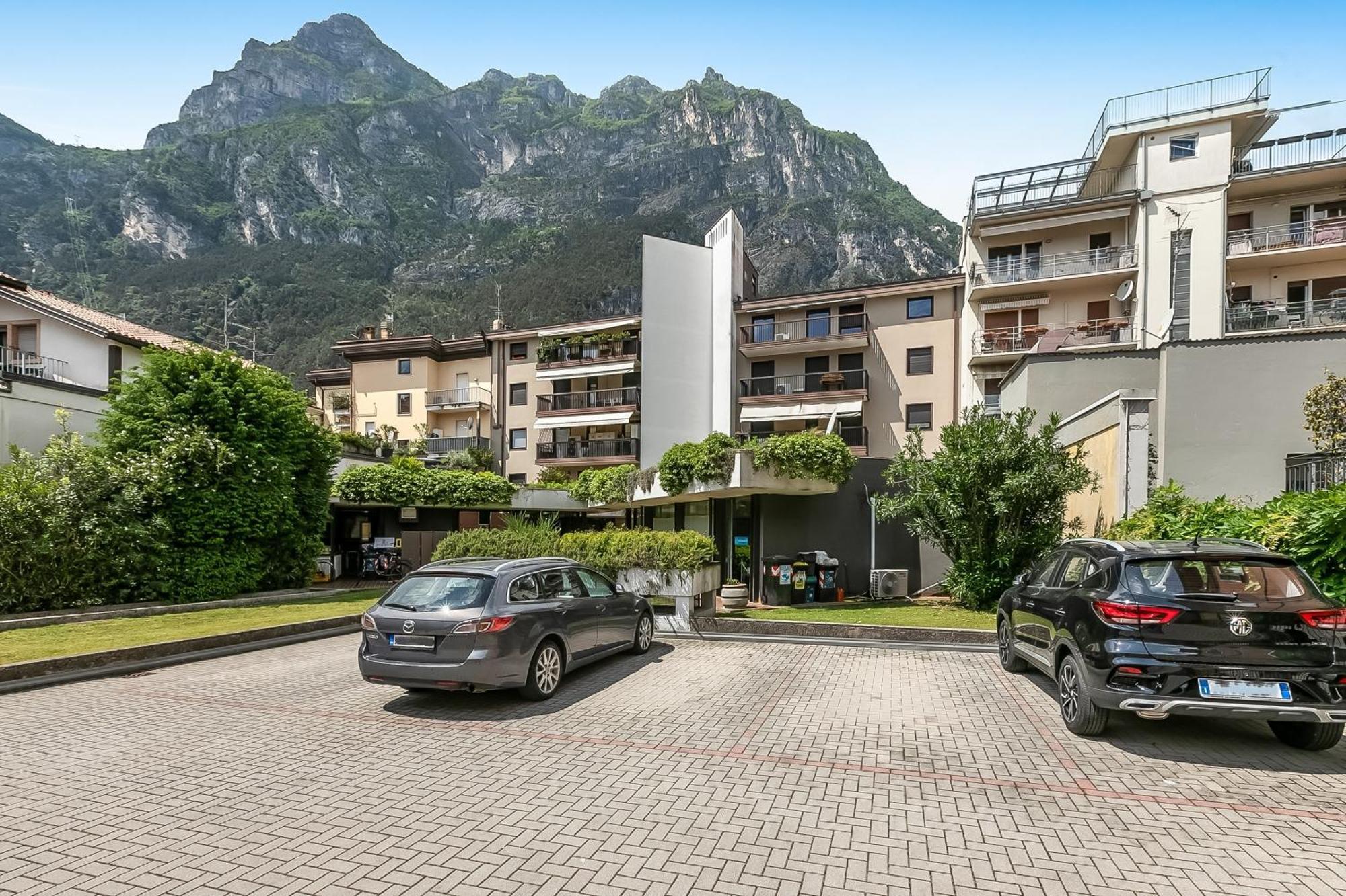Appartamento Amy - Happy Rentals Riva del Garda Eksteriør bilde